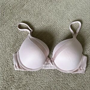 Victoria's Secret Blush Bra